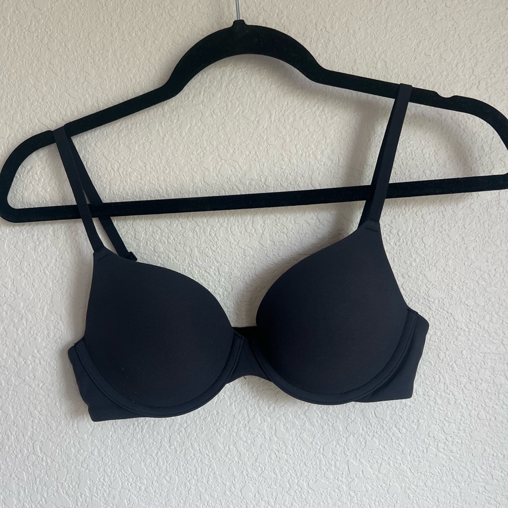 Skims Black T-Shirt Bra